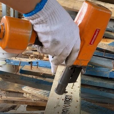Extracción de uñas de aire neumático BD70 para paletas de madera