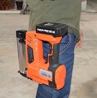 Nailer industrial de madera de 18 voltios sin cable con aire contiene hasta 100 clavos