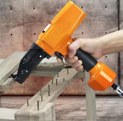 Poderosa pistola BD70 para tiradores de clavos de aire para soporte personalizado y capacidad de clavos de 25-70 mm