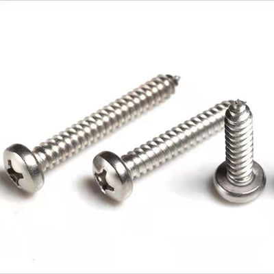 Tornos de autoperforación de cabeza de paneles estándar ISO en acero inoxidable 304 con conductor Phillips