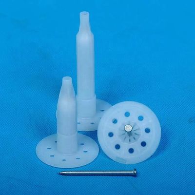 Clavos de aislamiento y pinzas de plástico galvanizado para el rendimiento de la pared exterior