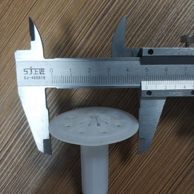 Uña galvanizada directa de preservación de calor con lavadora de plástico y material de acero 60