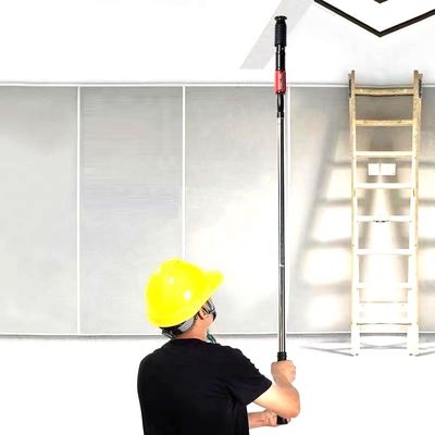 Acceso a las instalaciones de acoplamiento de techo integrado