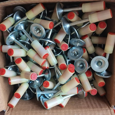 El techo y la pared de hormigón de alambre de anclaje con ranuras de 27 mm Pneumático pistola de clavos sin hilos