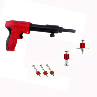 Herramienta de fijación de pistolas de clavos con una gran capacidad y fuente de energía manual