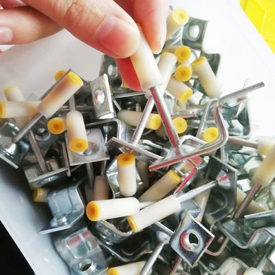 Pin de accionamiento de hormigón galvanizado brillante para el techo herramienta de disparo de cargas eléctricas 32mm 42mm