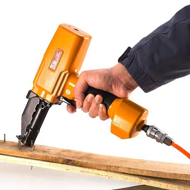 Extracción de uñas de aire neumático BD70 para paletas de madera